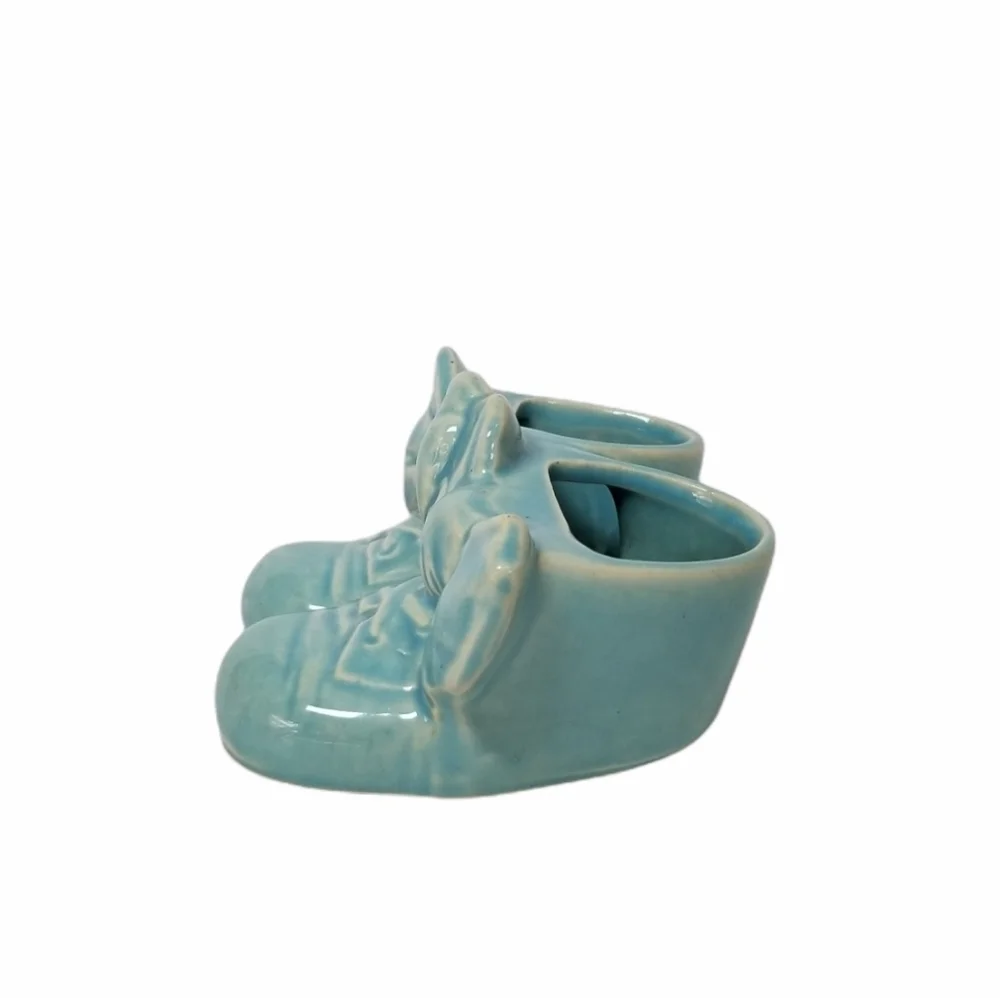 Vintage Mccoy blue glazed finish ceramic baby shoe boot planter